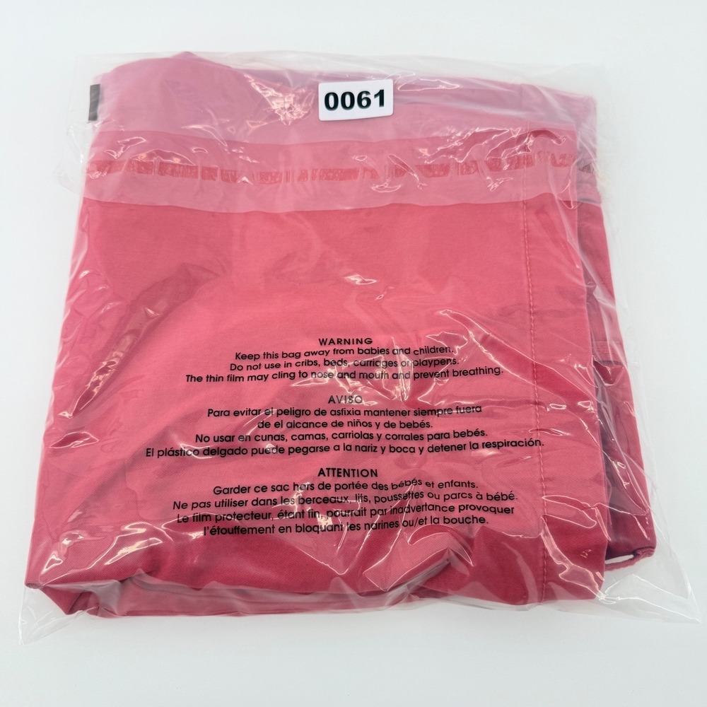 IZOD Saltwater Shorts Mens 40 Red Stretch Flat Front Relaxed Classics 9.5" NEW - Picture 10 of 10